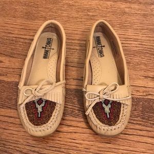 Minnetonka Moccasins - Size 5.5